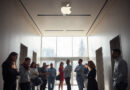 Apple reduces Vision Pro